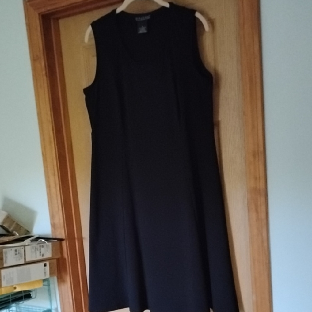 Dialogue Black Sleeveless Dress Medium